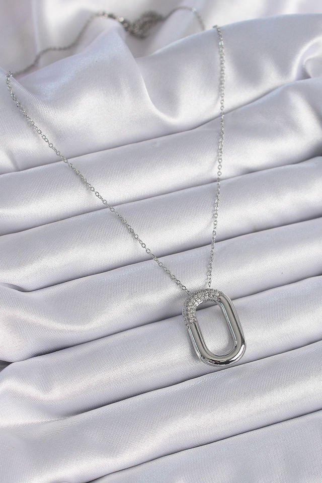 Kadın Gümüş Oval Halka Kolye – Zirkon Taşlı 316L Çelik Zincir