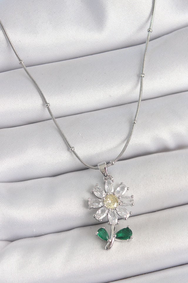 316L Çelik Gümüş Renk Minimal Topçuk Zincir Zirkon Taşlı Papatya Model Kadın Kolye