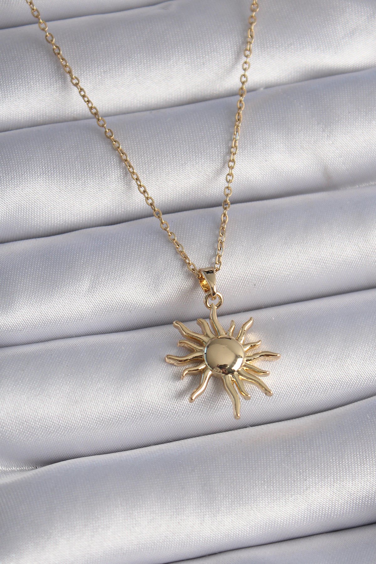 Gold Güneş Figür Kolye  - 316L Çelik