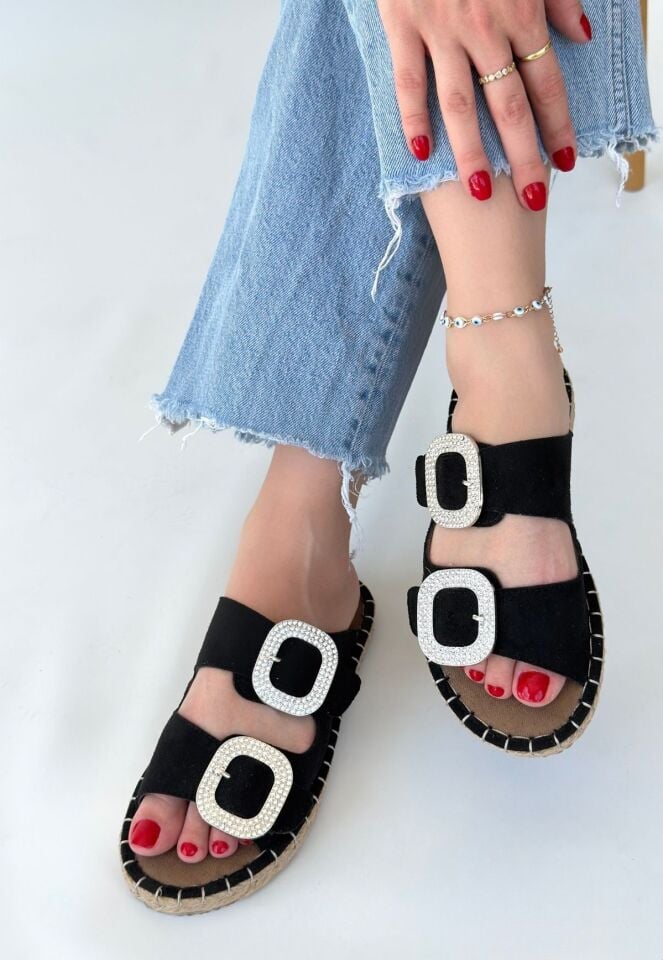 Hertas Siyah Nubuk Tokalı Terlik