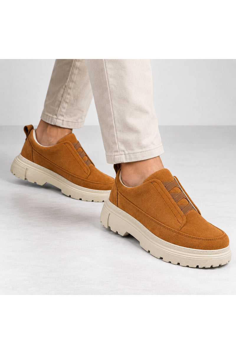 BESKAR KB 703 Taba Süet Görünümlü Bağcıksız Lastikli Erkek Günlük Sneaker