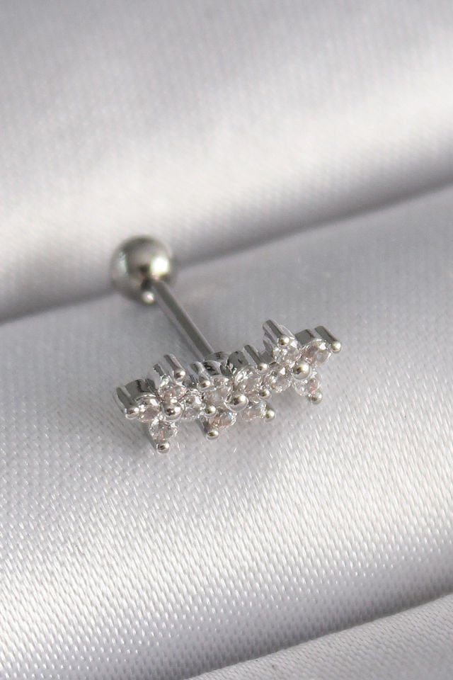Gümüş Zirkon Taşlı Yonca Tragus Piercing - 316L Çelik