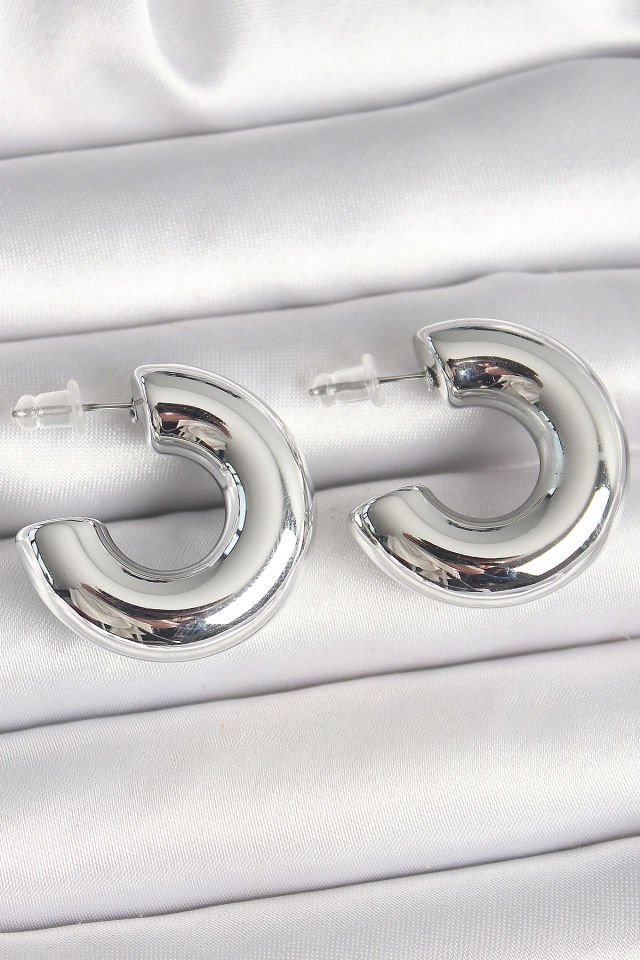 Pirinç Gümüş Renk Yarım Halka Model CCB Kadın Küpe