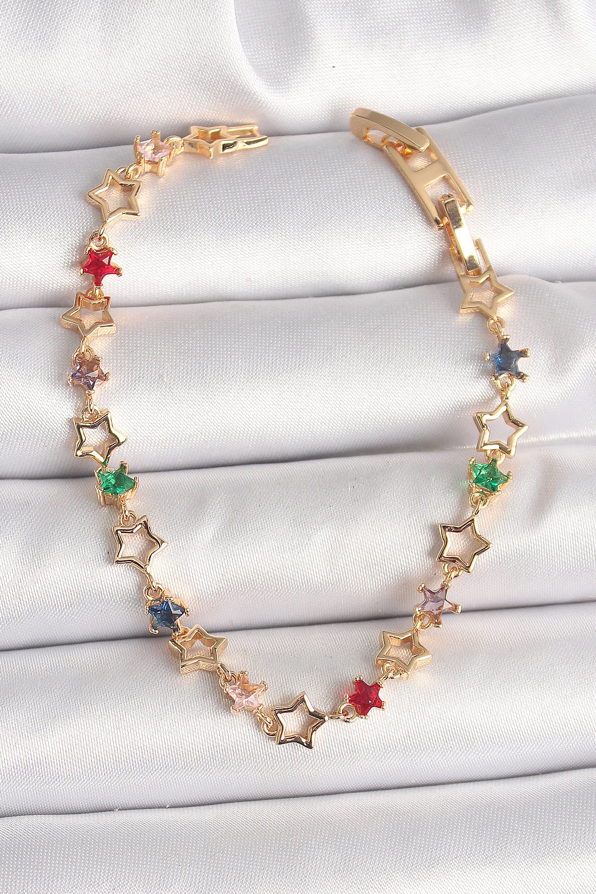 Pirinç Gold Renk Renkli Zirkon Taşlı Yıldız Model Kadın Bileklik
