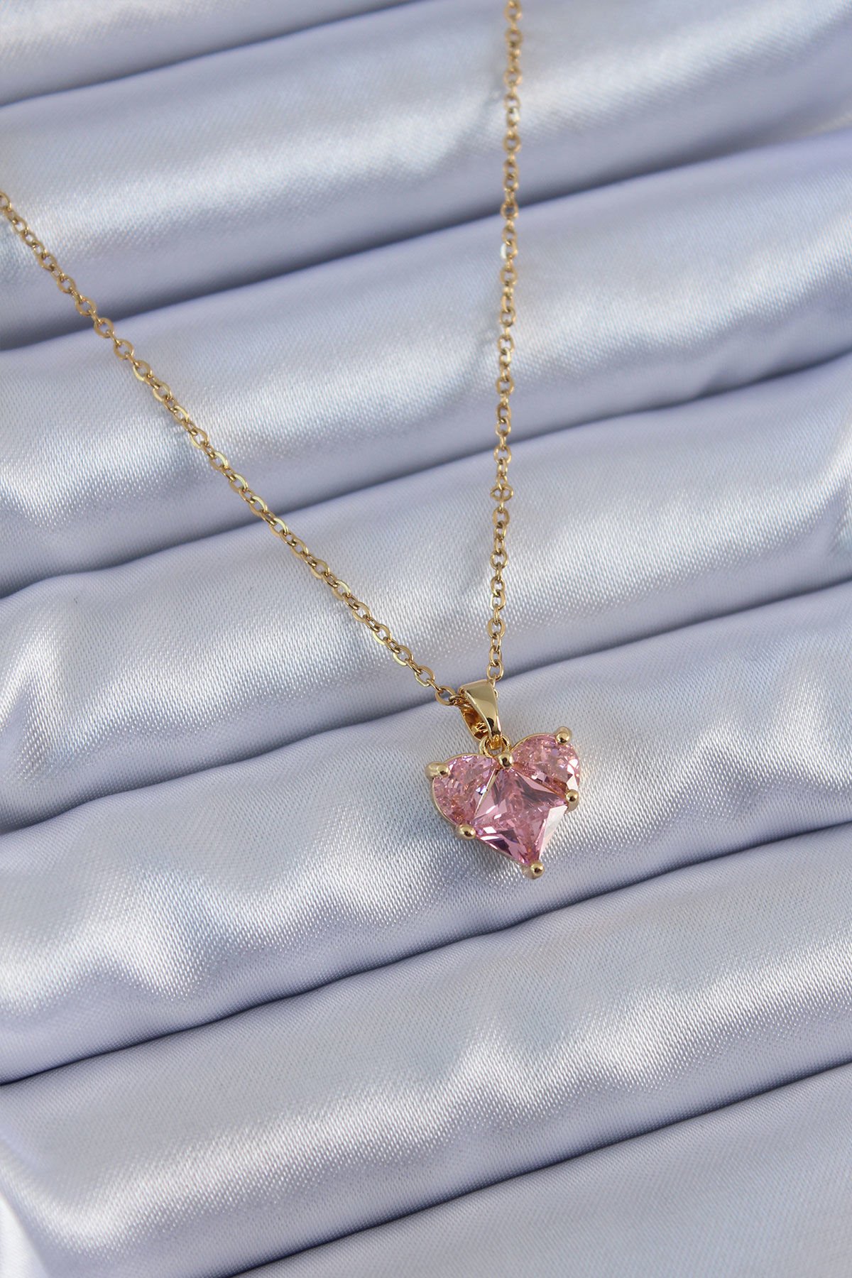 316L Çelik Gold Renk Kristal Kalp Model Kadın Kolye