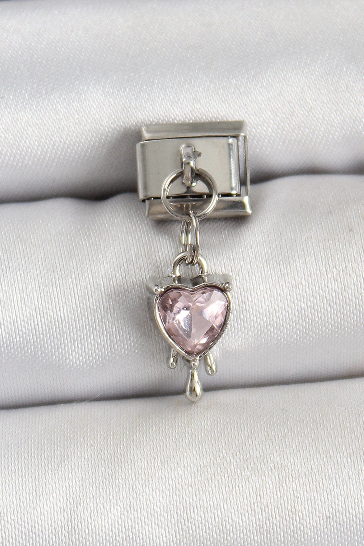 316L Çelik Gümüş Renk Pembe Kalp Model Nomination Charm