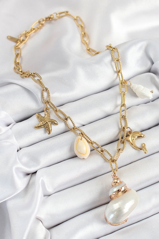 316L Çelik Gold Renk Deniz Kabuğu ve Yıldızı Konseptli Kadın Kolye