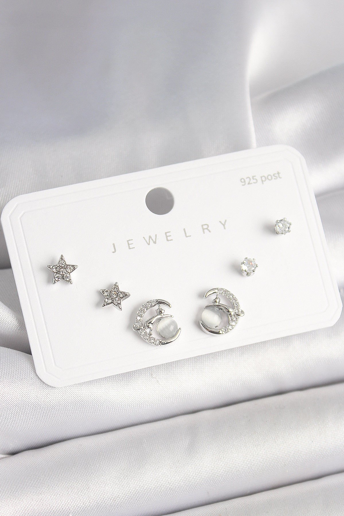 925 Ayar Gümüş Çivi Zirkon Taşlı Hilal Yıldız Model Kadın Küpe Seti