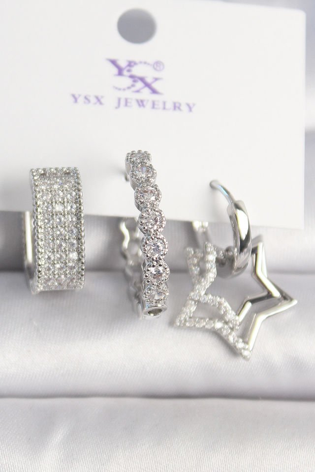 Pirinç Gümüş Renk Zirkon Taşlı Yıldız Figür Halka Model 3'Lü Kadın Kombin Küpe