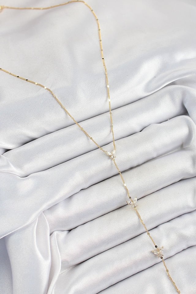 Pirinç Zirkon Taşlı Sıralı Kelebek Figürlü Y Model Gold Renk Kadın Kolye