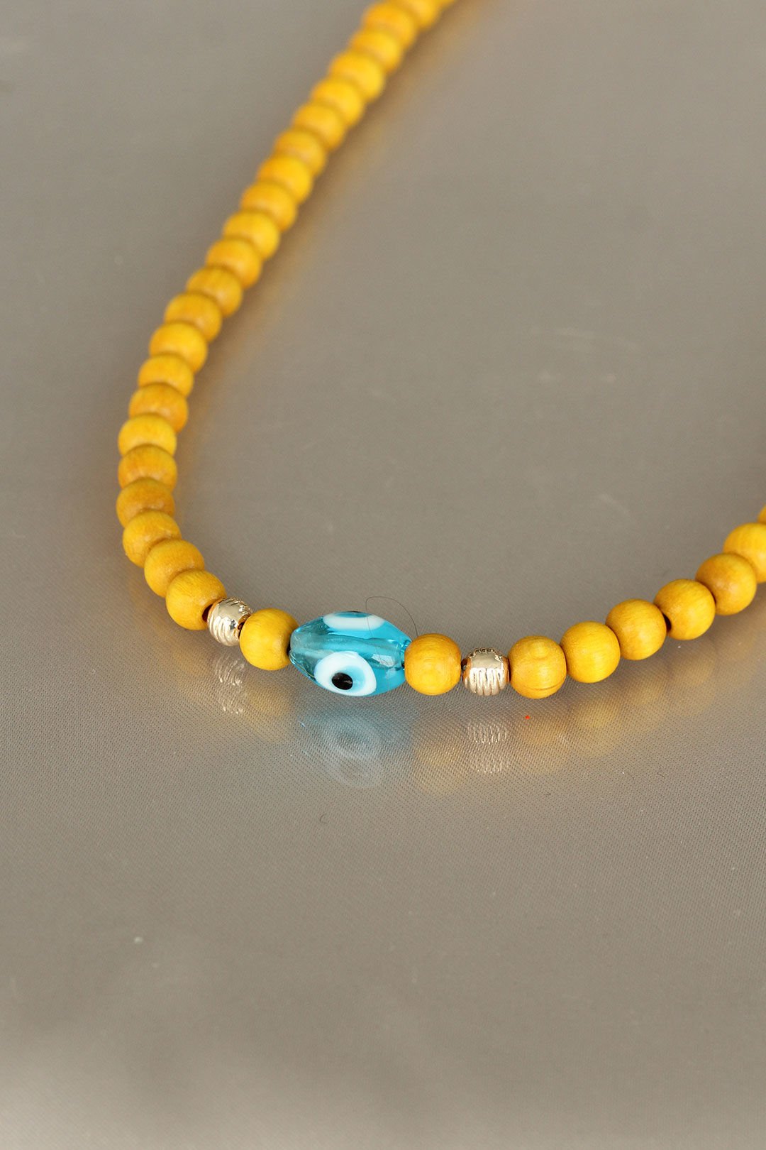 Sarı Renk Tahta Boncuklu Kadın Kolye