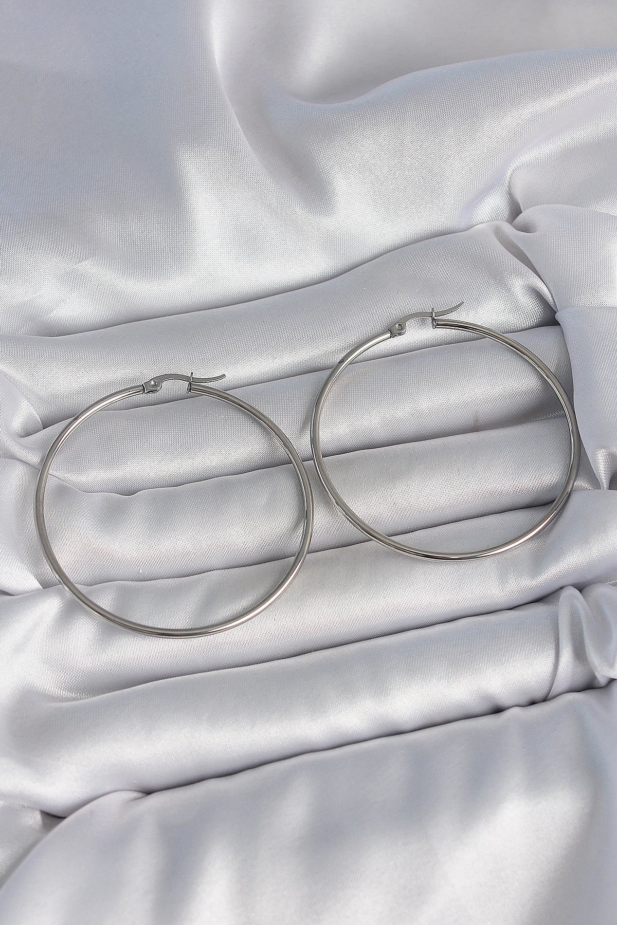 316 Çelik Gümüş Renk 53 mm Halka Model Kadın Küpe