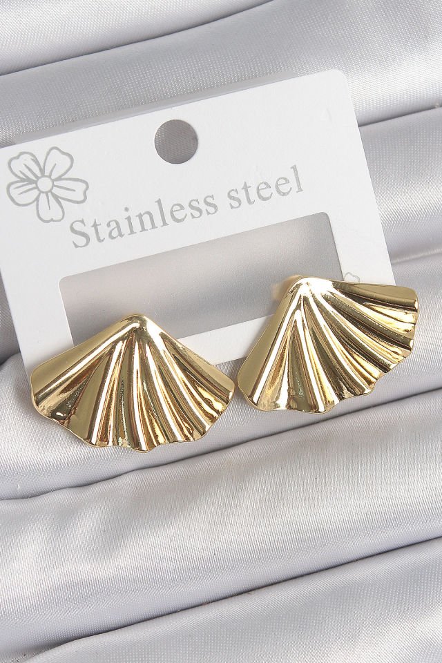 316 Çelik Gold Renk İşlemeli Deniz Kabuğu Plaka Model Kadın Küpe