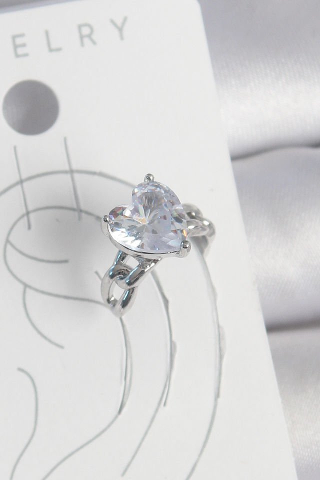 Pirinç Gümüş Renk Zirkon Taşlı Kalp Model Kadın Kıkırdak Küpe