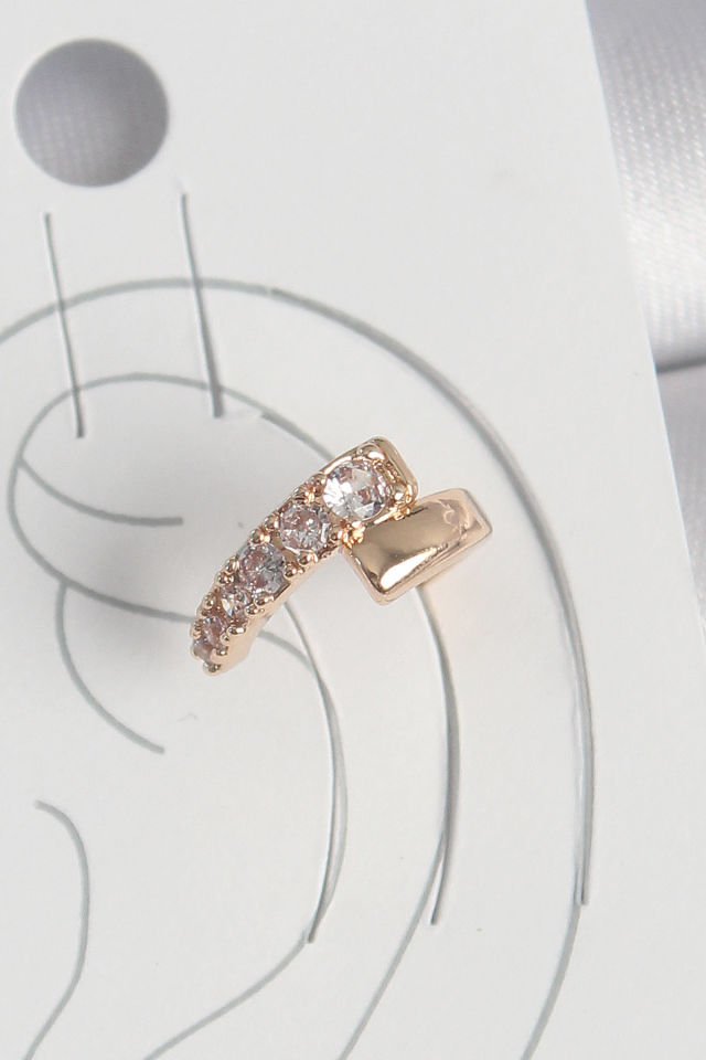 Pirinç Gold Renk Zirkon Taşlı Kadın Kıkırdak Küpe