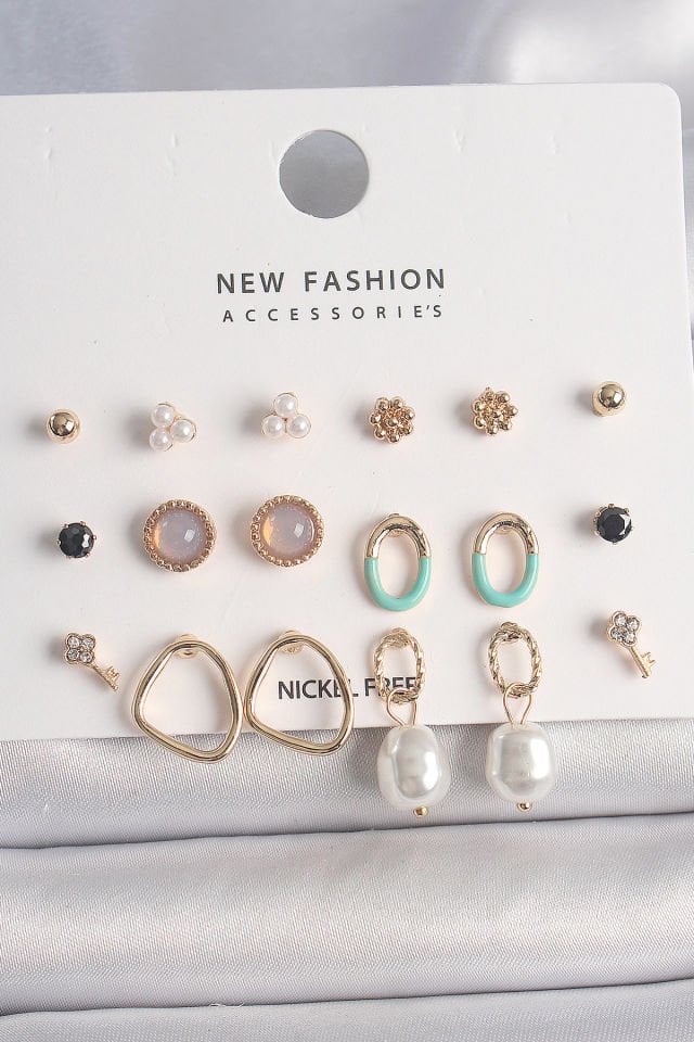 Pirinç Gold Renk İncili Halka Model 9 Çift Kadın Küpe Seti