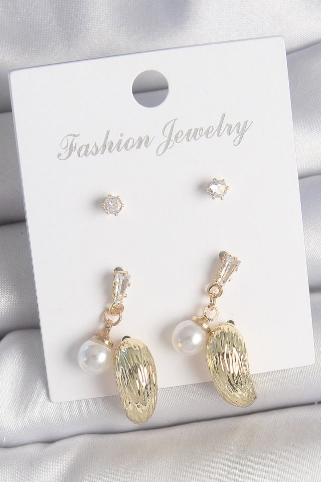 Pirinç Gold Renk Zirkon Taşlı İncili Sallantılı İşlemeli Damla Model 3 Çift Kadın Küpe Seti