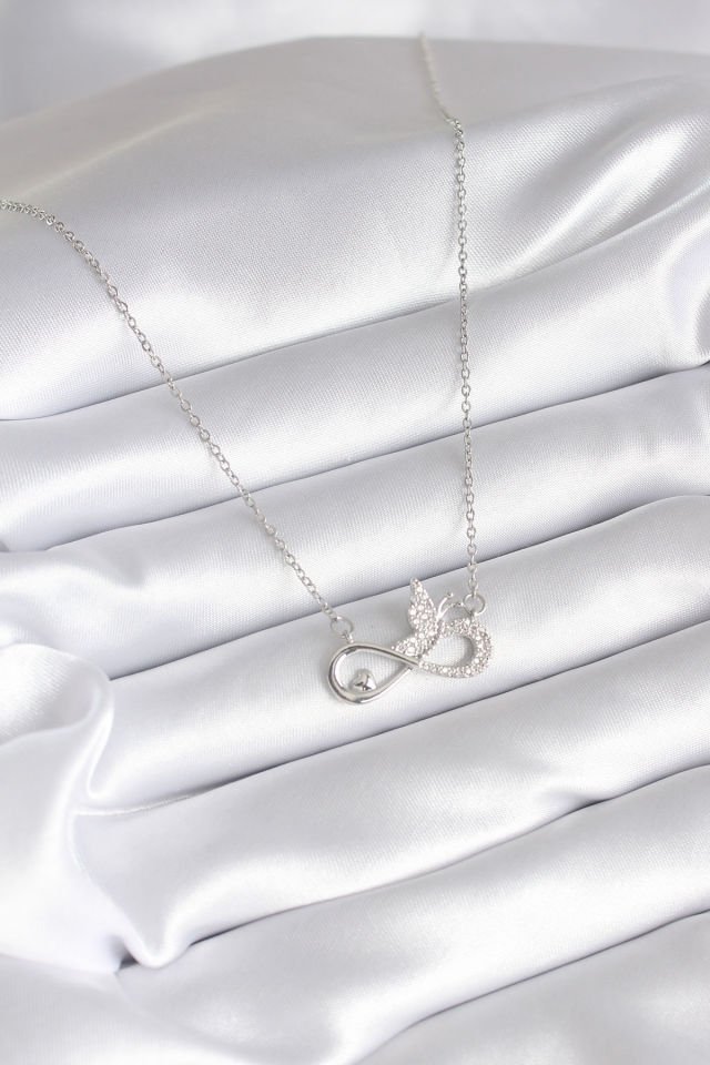 Gümüş Zirkon Taşlı Sonsuzluk Kolye - Kelebek Detay