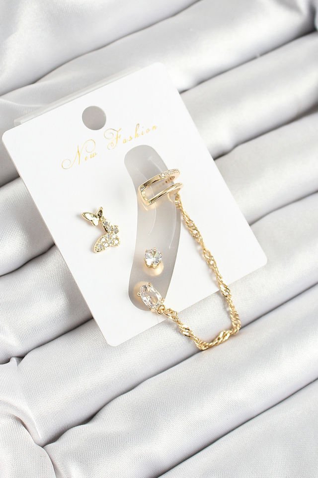 Pirinç Kelebek Figürlü Zirkon Taşlı Gold Renk 3'lü Kıkırdak Kadın Küpe Set