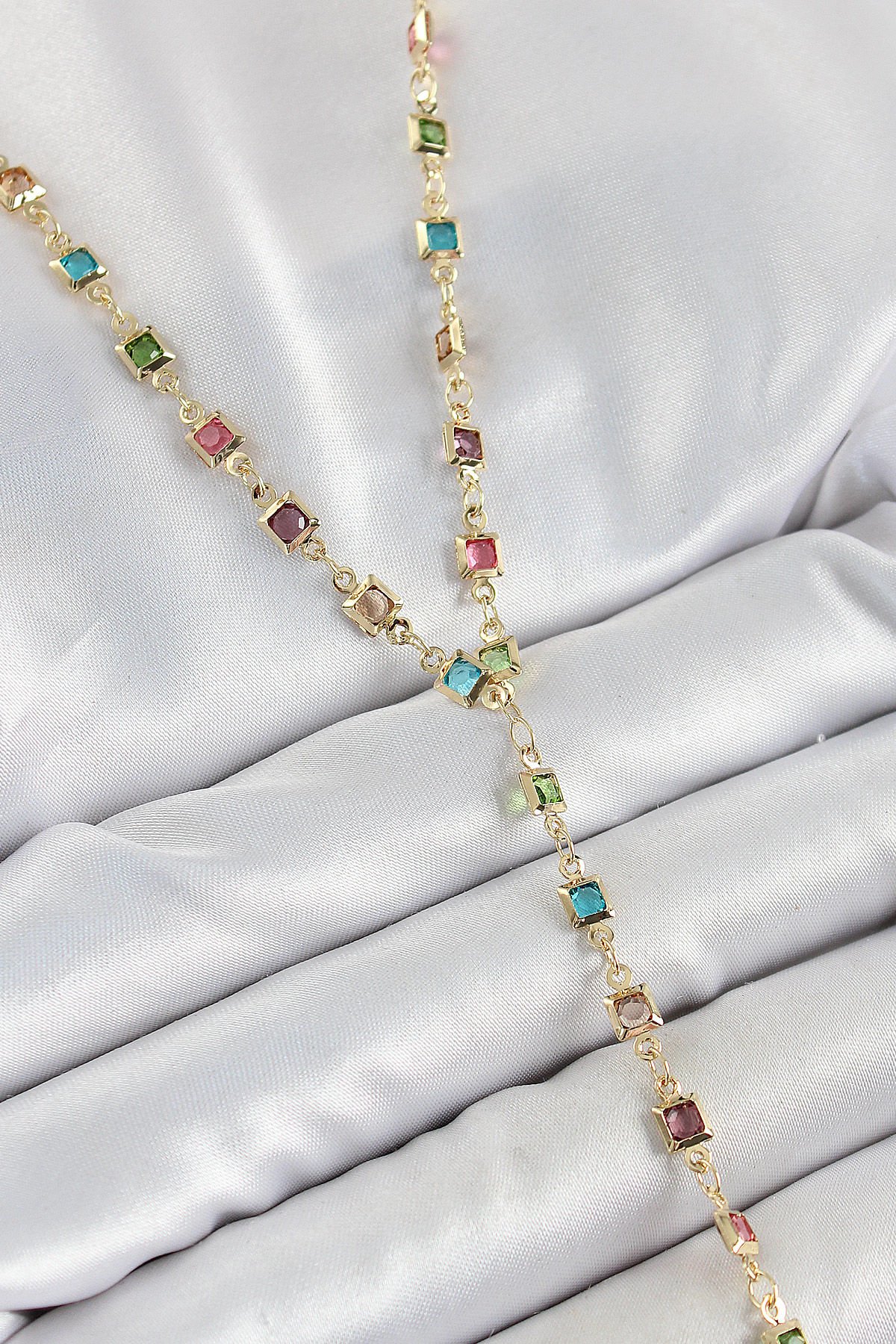 Pirinç Asorti Kare Model Gold Renk Zirkon Taşlı Y Kolye